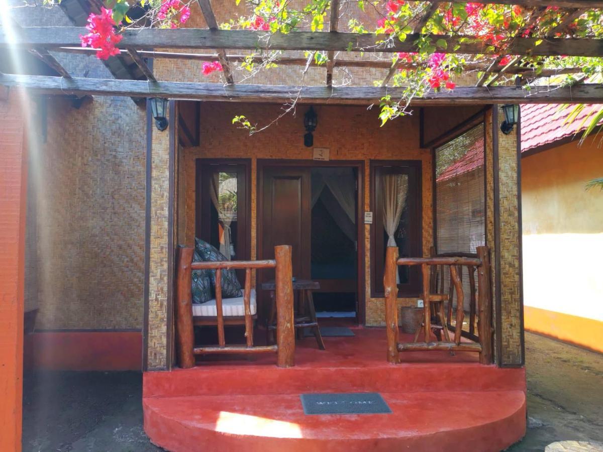 Kampung Meno Bungalows Gili Meno Room photo