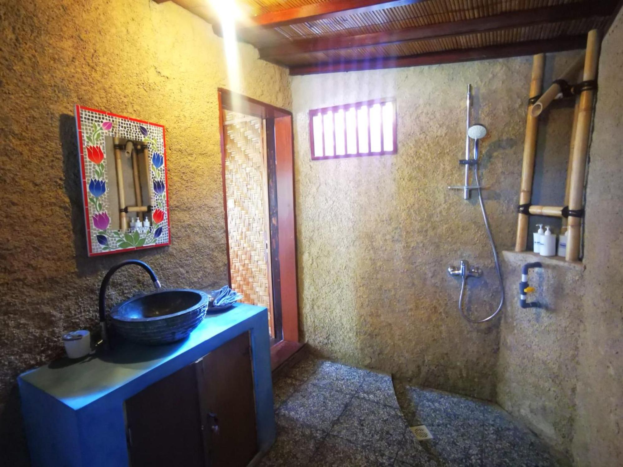Kampung Meno Bungalows Gili Meno Room photo