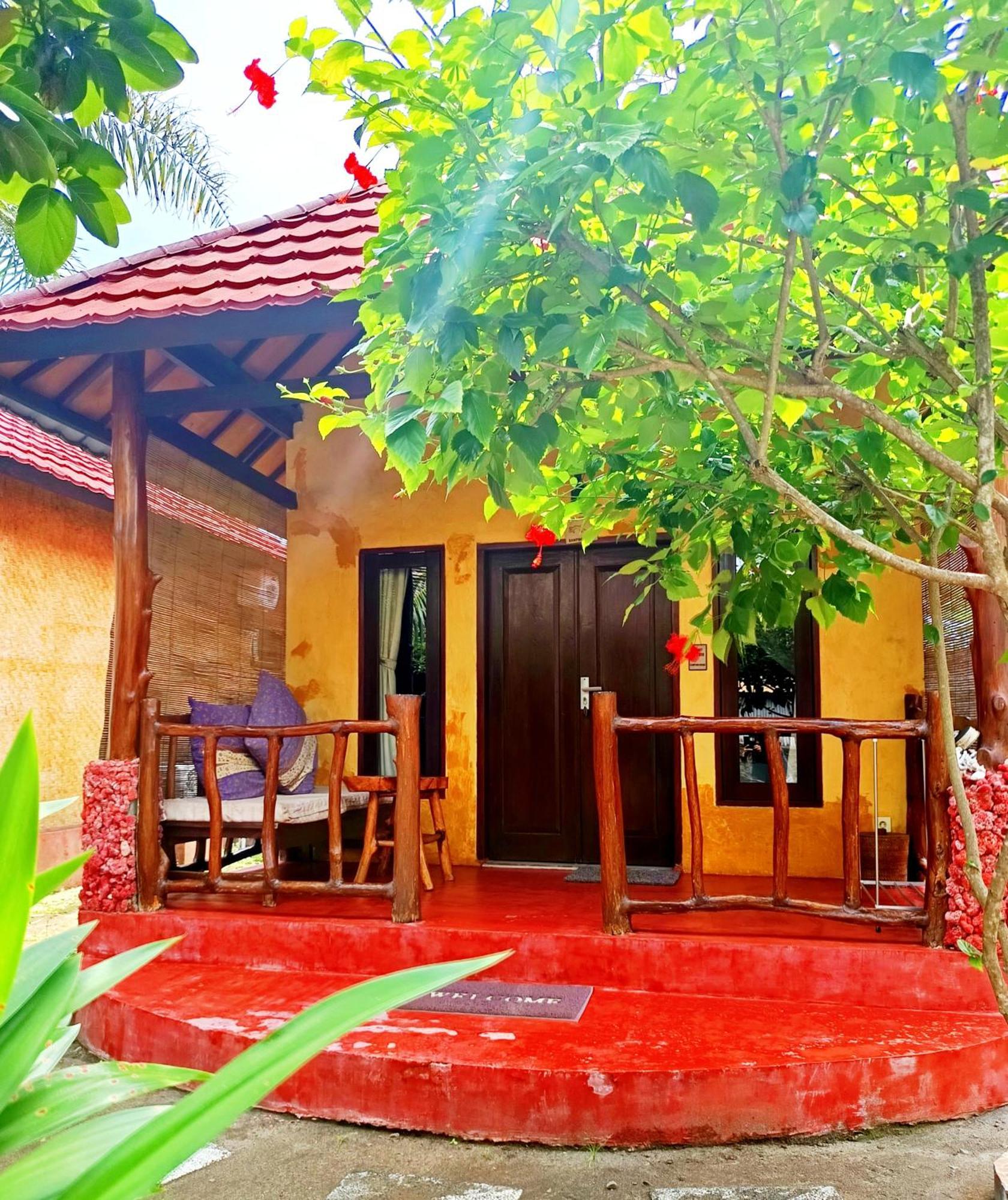 Kampung Meno Bungalows Gili Meno Exterior photo